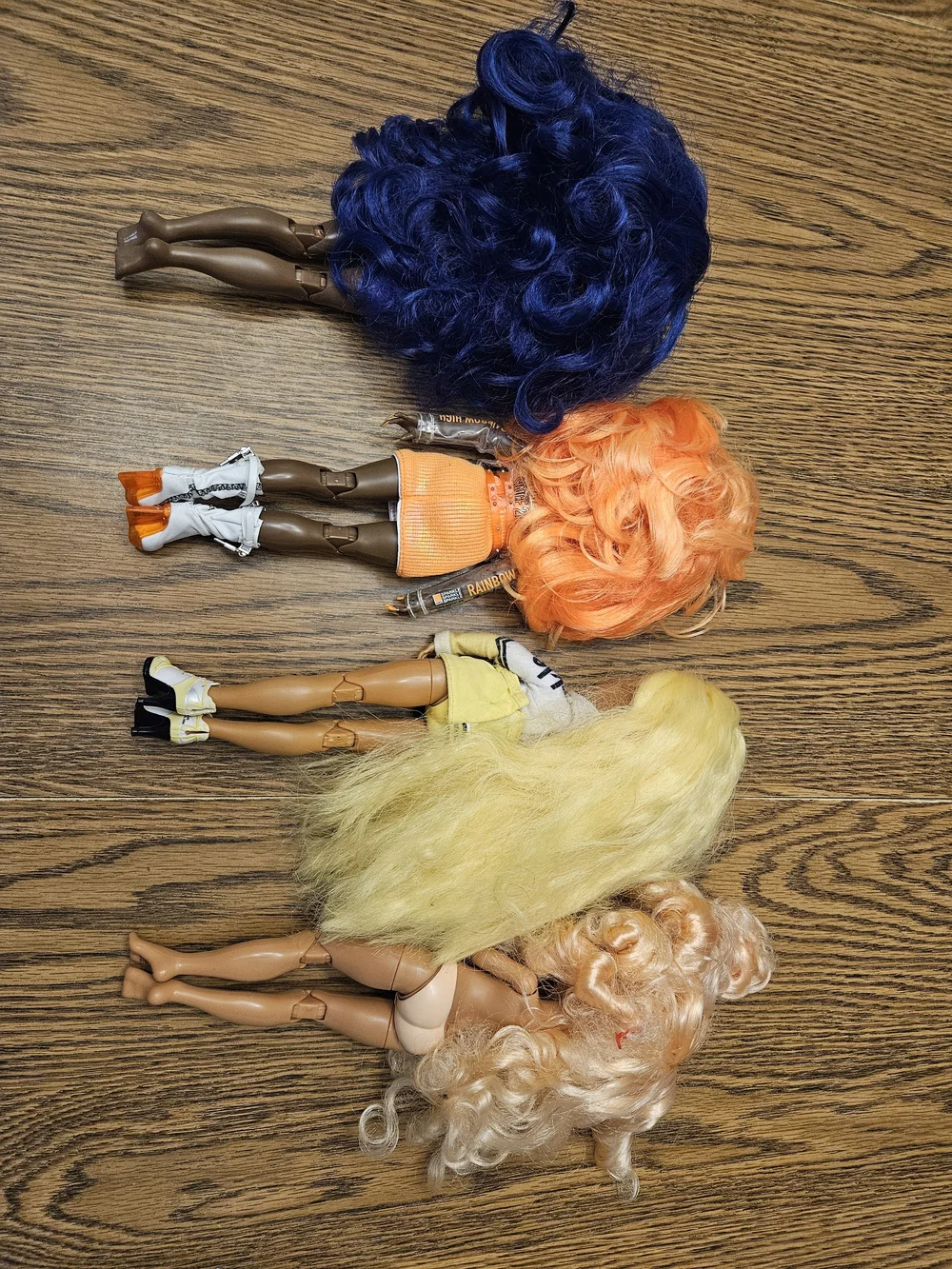 Rainbow High Lot Of 4 Dolls